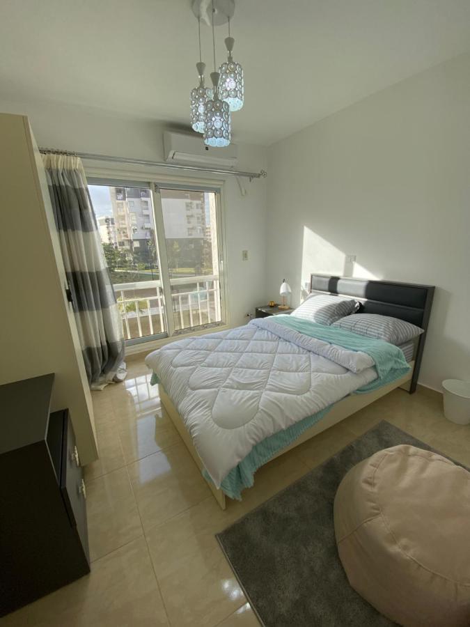 Madinaty Well-Furnished 3- Bedroom Apartment - شقة فندقيه للايجار مدينتي Madinat ash Shuruq Екстер'єр фото