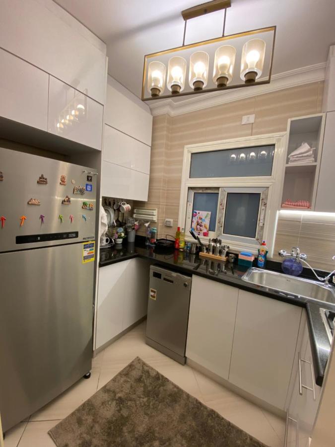 Madinaty Well-Furnished 3- Bedroom Apartment - شقة فندقيه للايجار مدينتي Madinat ash Shuruq Екстер'єр фото