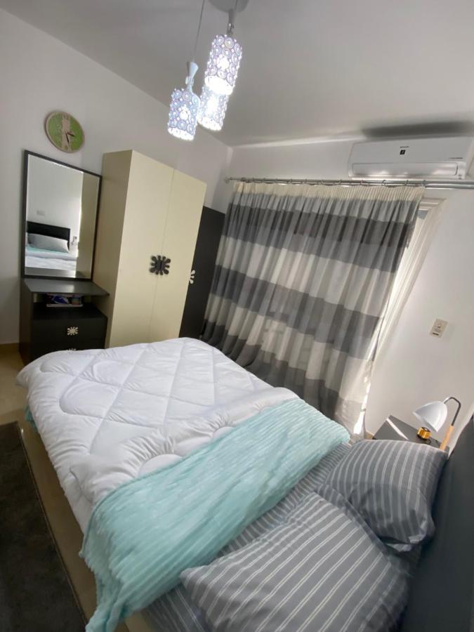 Madinaty Well-Furnished 3- Bedroom Apartment - شقة فندقيه للايجار مدينتي Madinat ash Shuruq Екстер'єр фото
