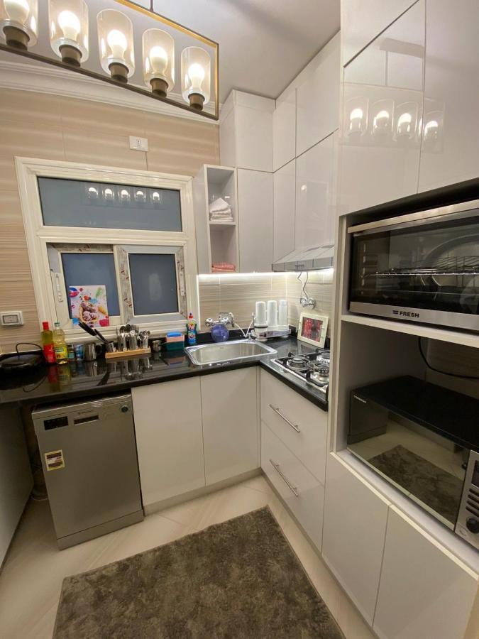 Madinaty Well-Furnished 3- Bedroom Apartment - شقة فندقيه للايجار مدينتي Madinat ash Shuruq Екстер'єр фото