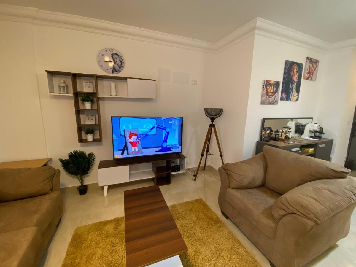 Madinaty Well-Furnished 3- Bedroom Apartment - شقة فندقيه للايجار مدينتي Madinat ash Shuruq Екстер'єр фото